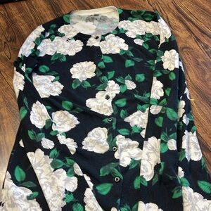 Cardigan sweater green,black,white  light weight nice washable small